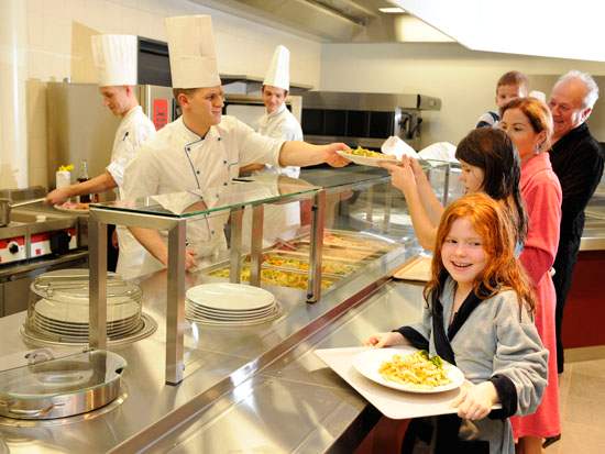 aquabasilea-saunabistro-impress-2_8436002a407272a9964969d4f6e288e9